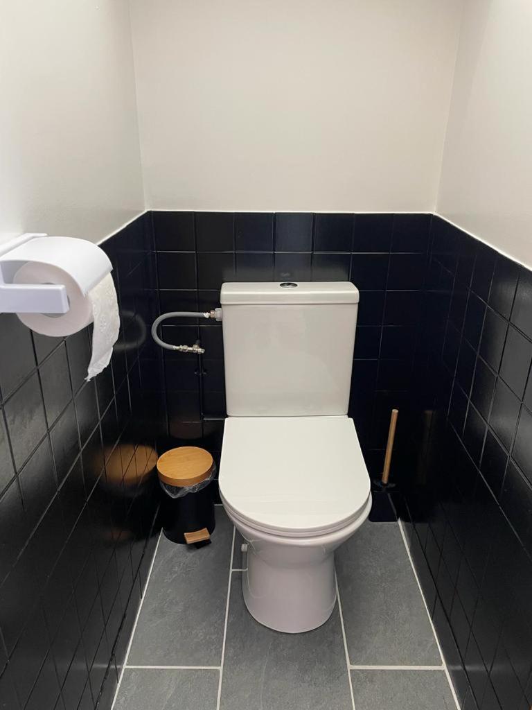 Appartement Le Petit Charcot Charleville-Mézières Екстериор снимка